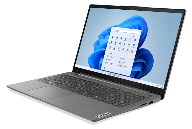 Lenovo IdeaPad 3 82RK017QUS, front-right view